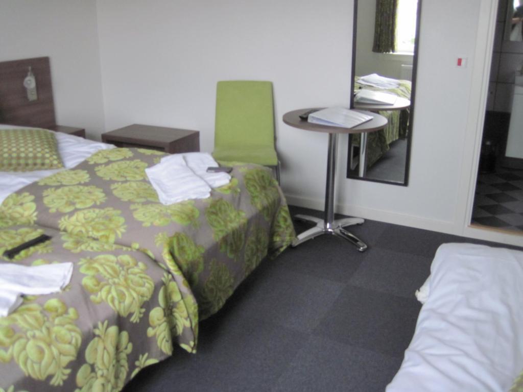 Turisthotellet Oksbol  Room photo